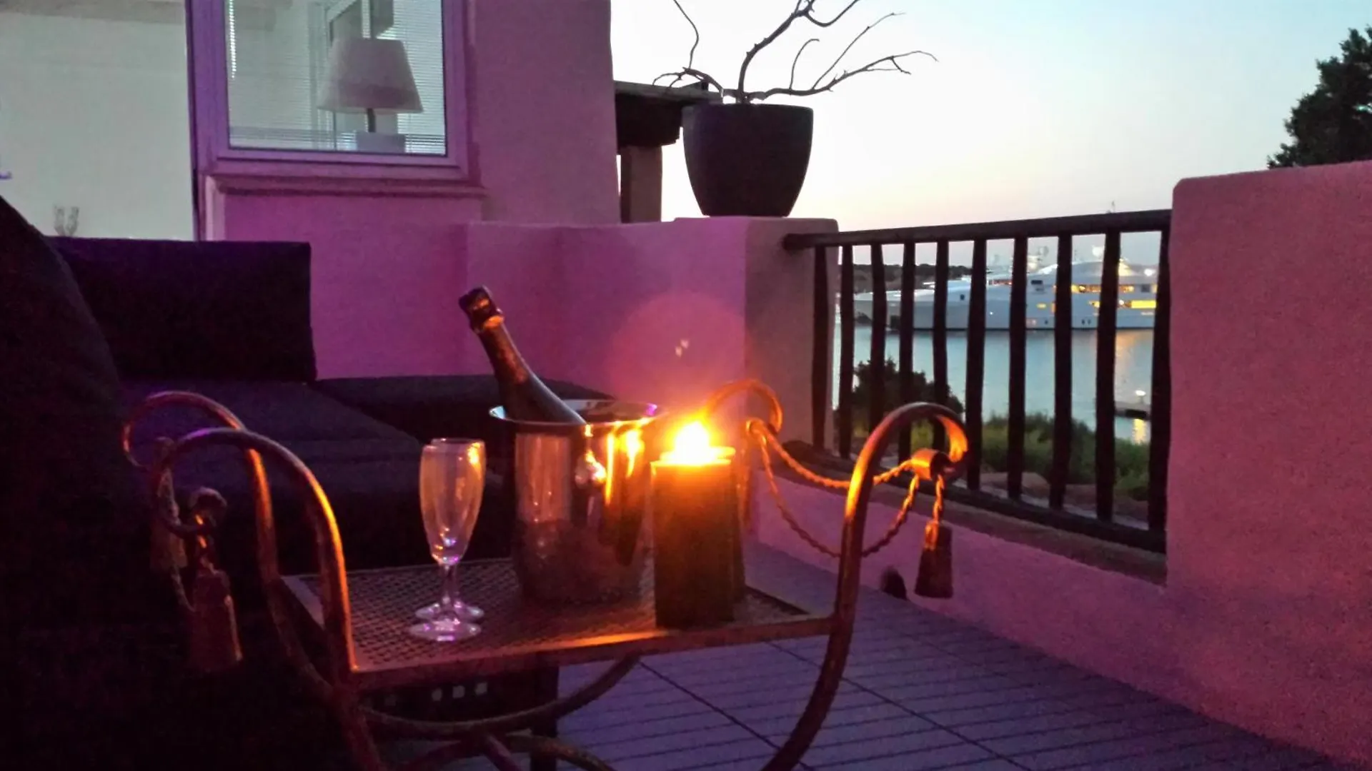 Lux-Porto Cervo Center Sea View Apartment Italy